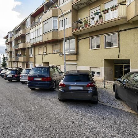 Whome Peaceful Alges Family Home Away From City Noise Lisboa Extérieur photo