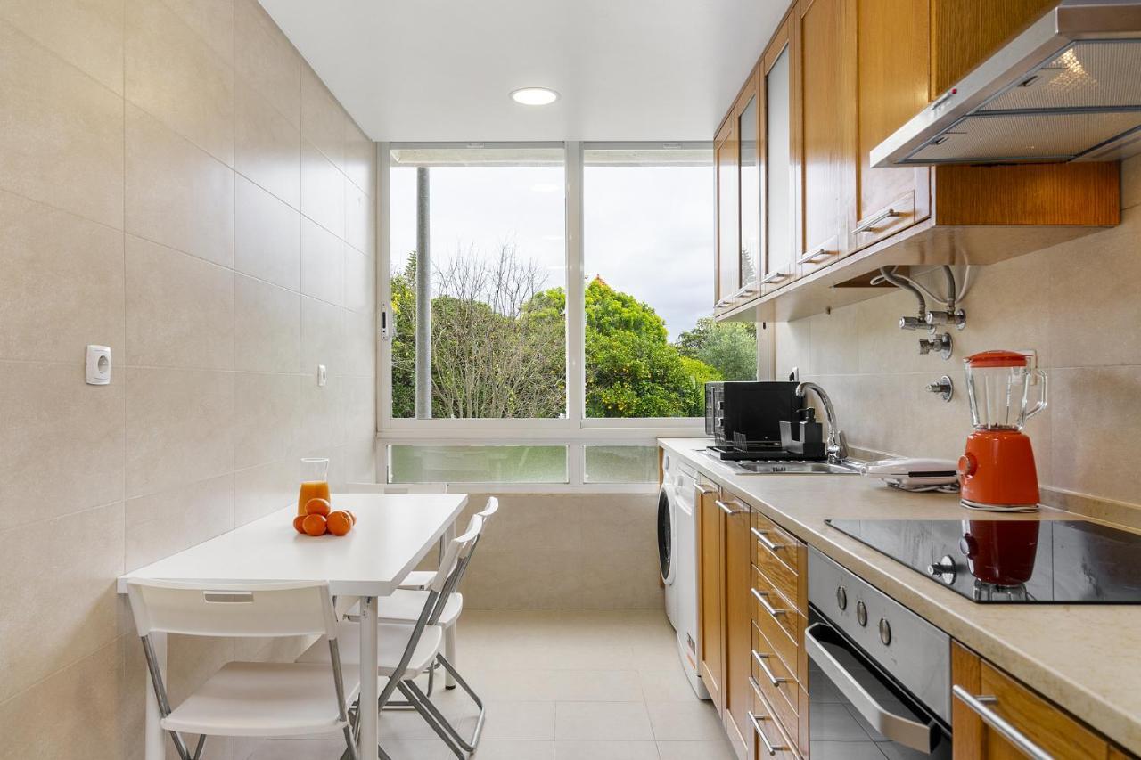 Whome Peaceful Alges Family Home Away From City Noise Lisboa Extérieur photo